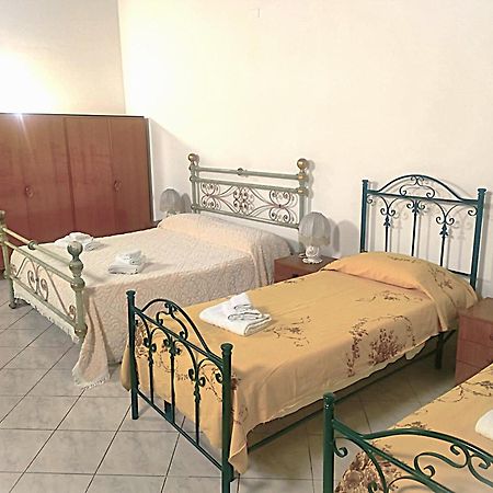 Palazzo Barone Muzio Leilighet Palermo Eksteriør bilde